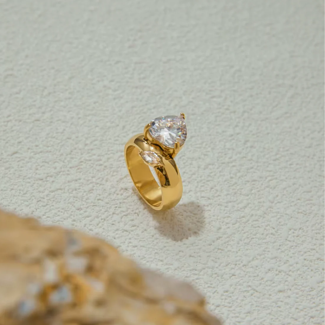 Cattleya Ring by Orliza