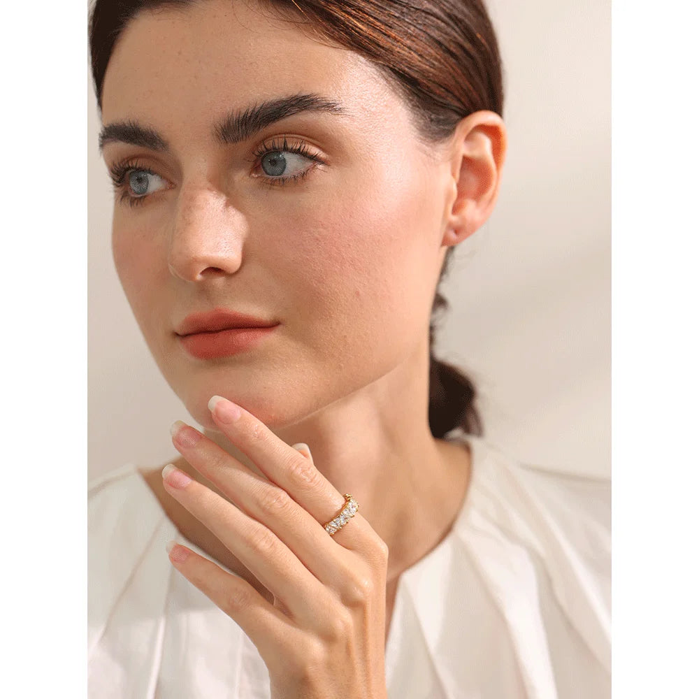 Iliana Ring by Orliza
