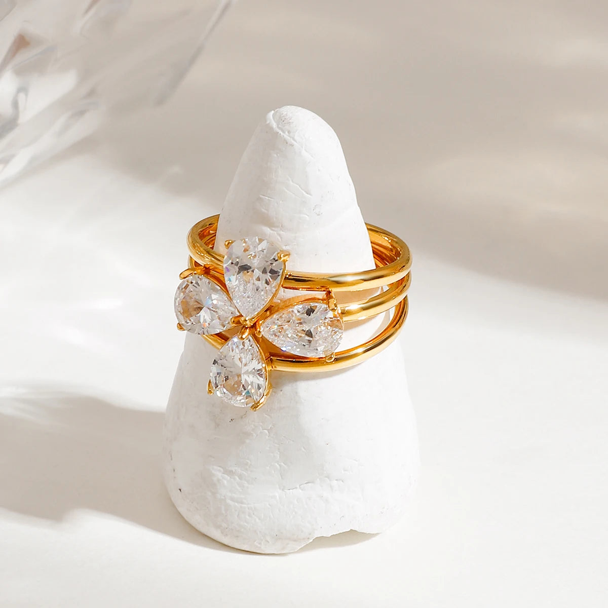 Chloe Rings by Orliza