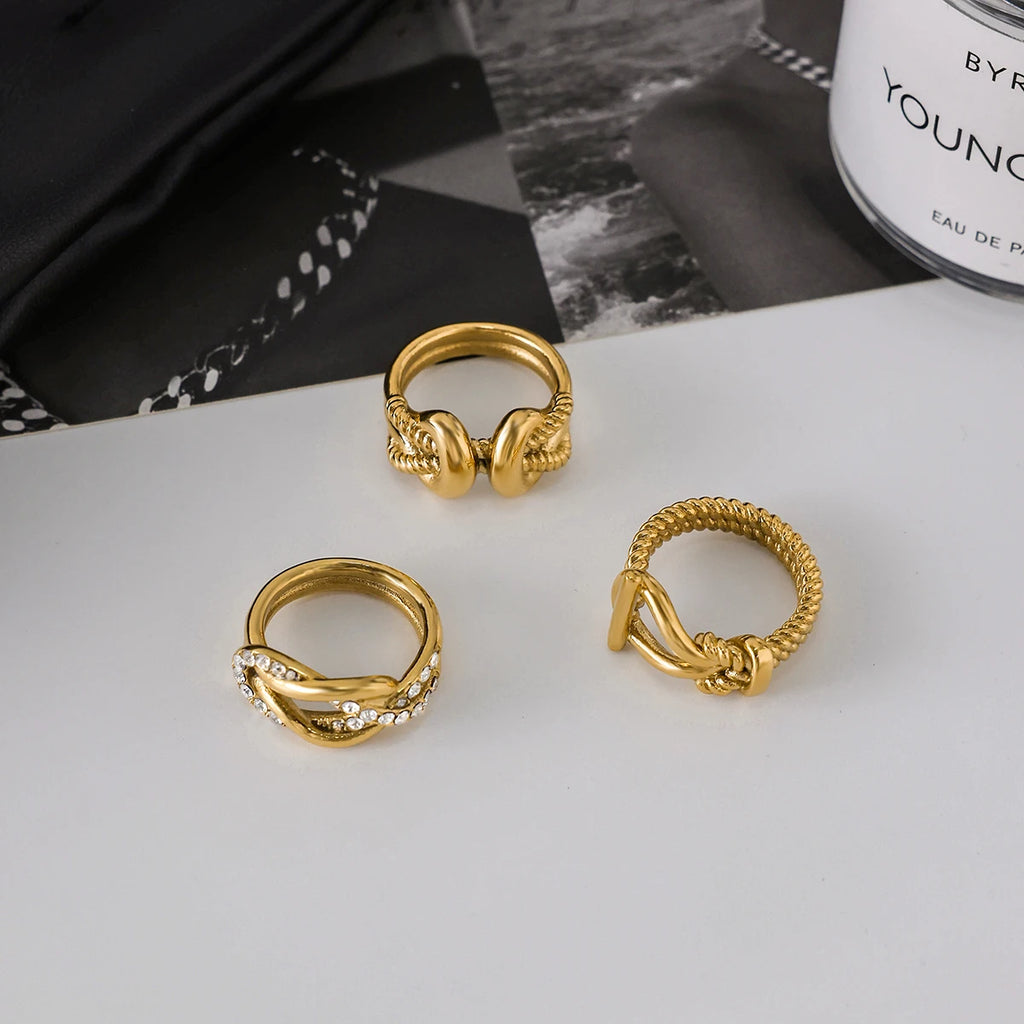 Royalty Ring by Orliza