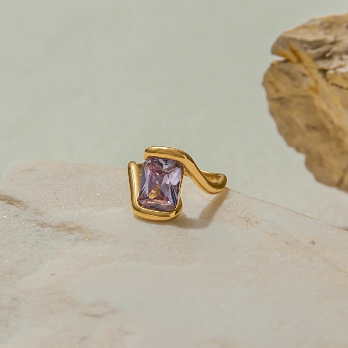Leslie Ring by Orliza