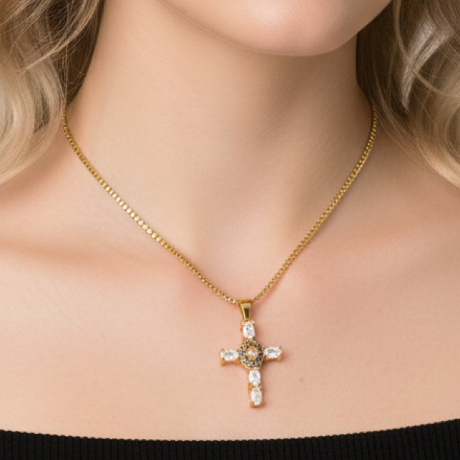 Mary Necklace by Orliza