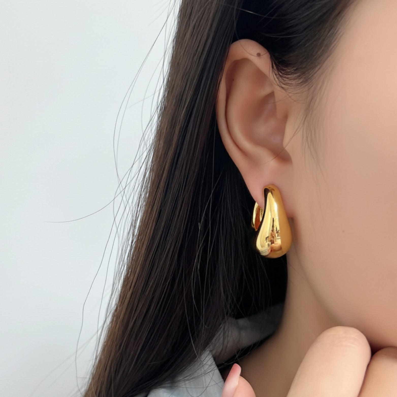 Soraya Earrings by Orliza