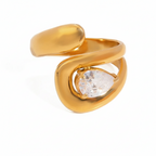 Laurel Ring by Orliza