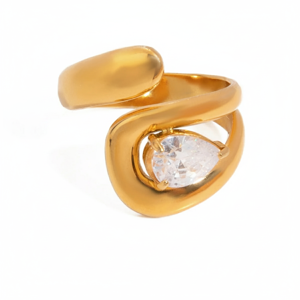 Laurel Ring by Orliza