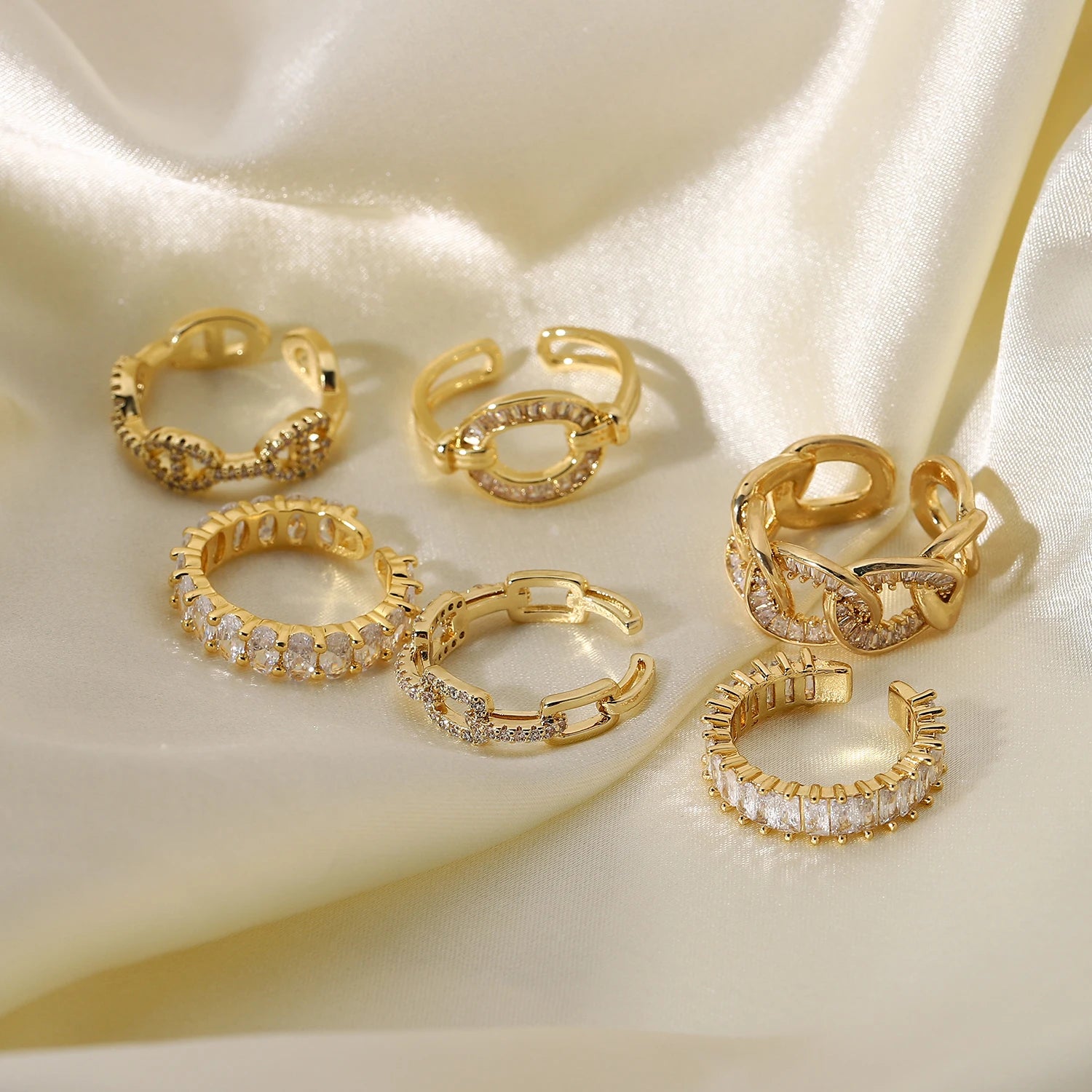 Selene Ring by Orliza