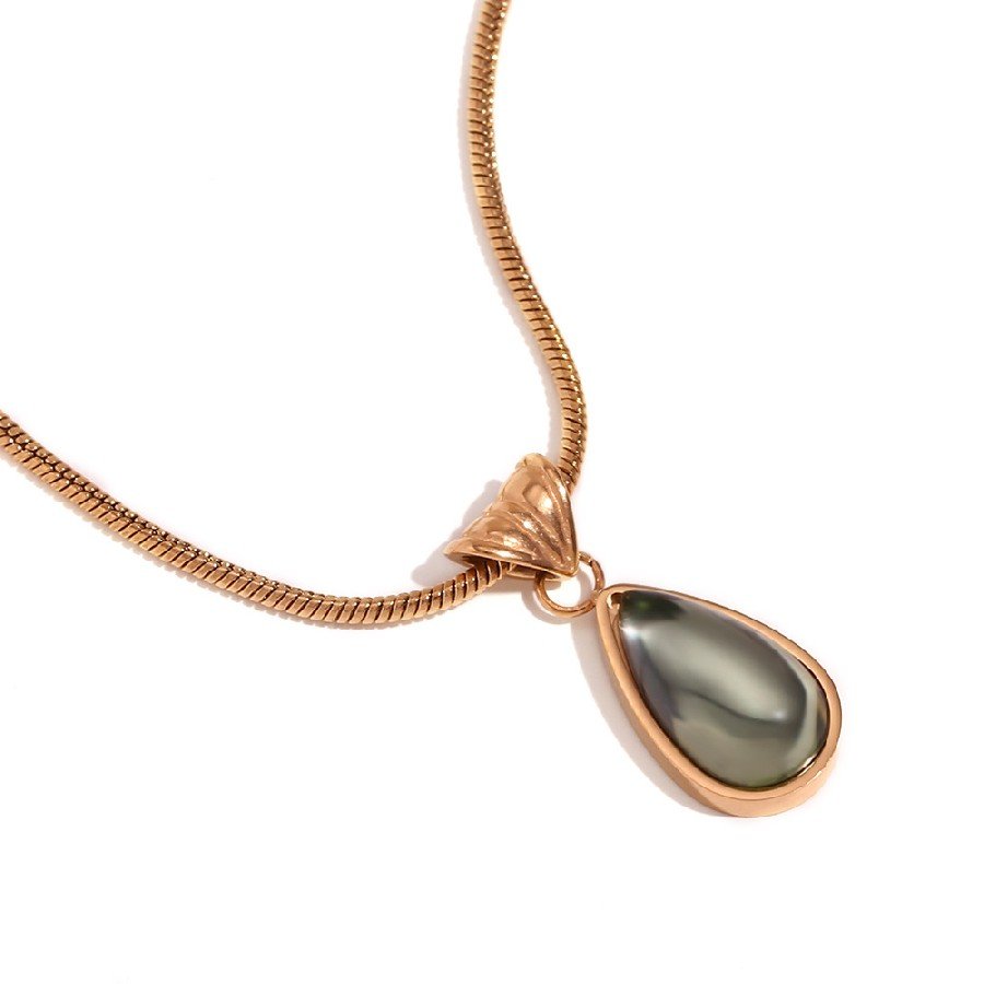 Savannah Necklace by Orliza
