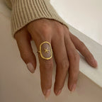 Wren Ring by Orliza