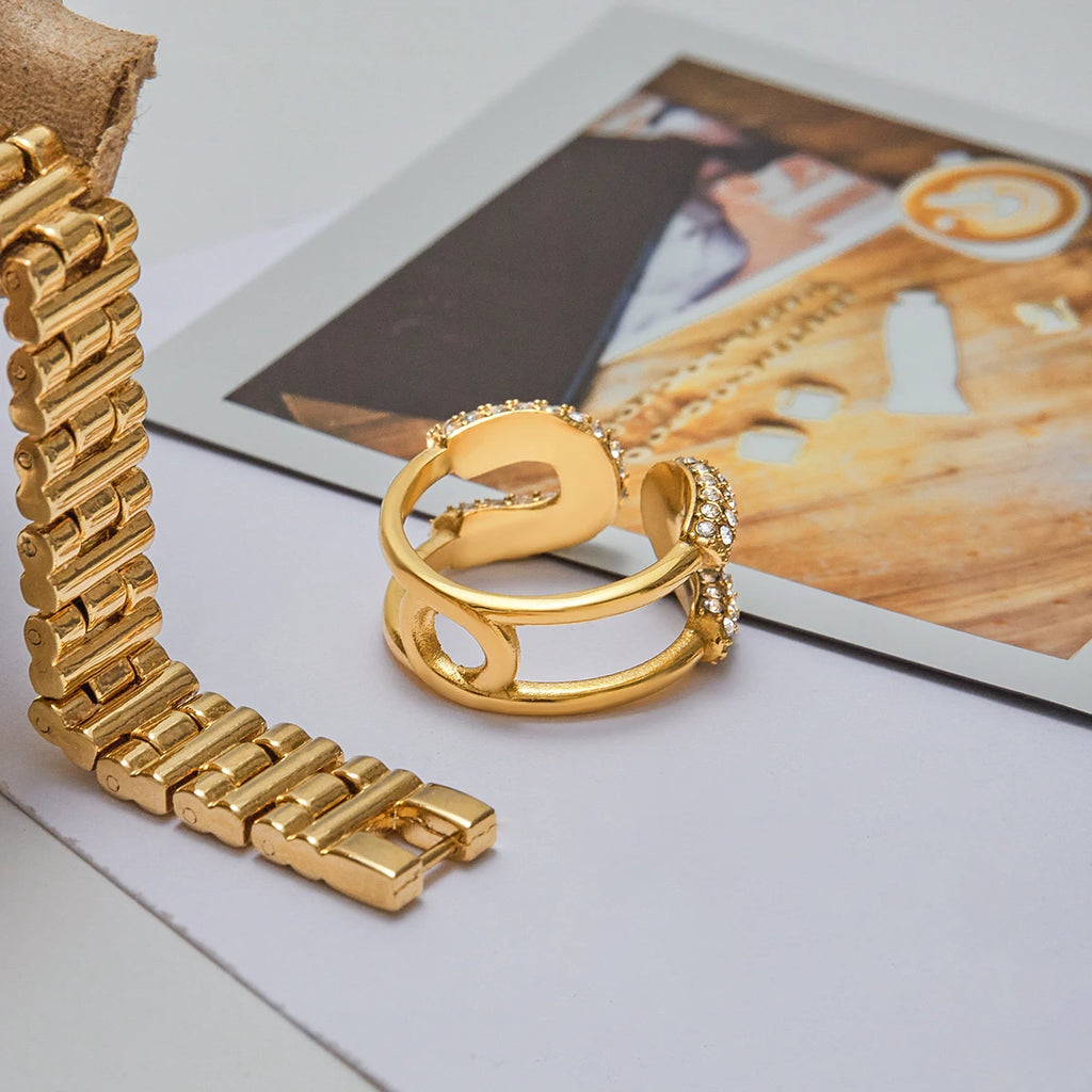 Sophia Ring by Orliza
