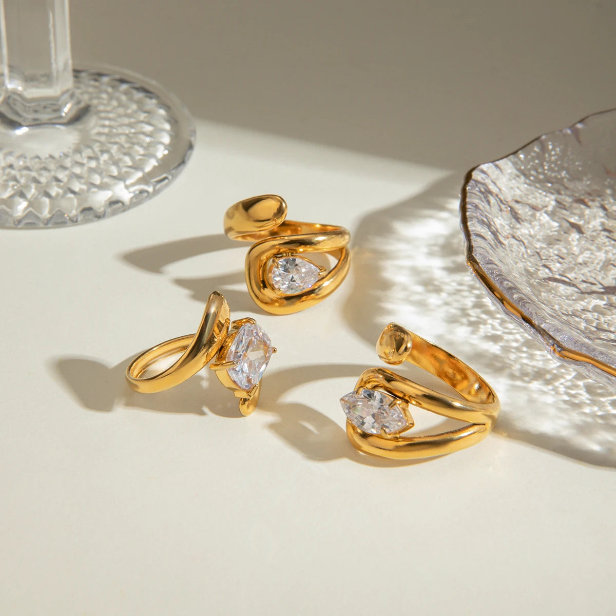 Laurel Ring by Orliza