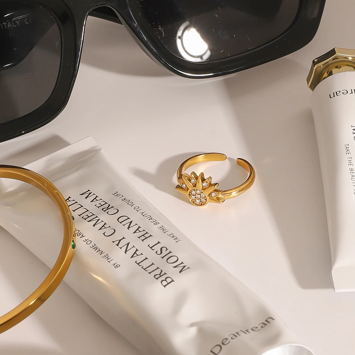 Athena Ring by Orliza