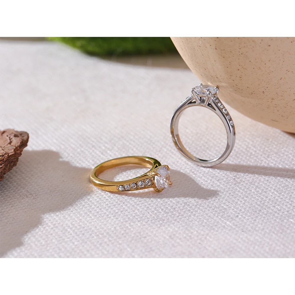 Jaliyah Ring by Orliza