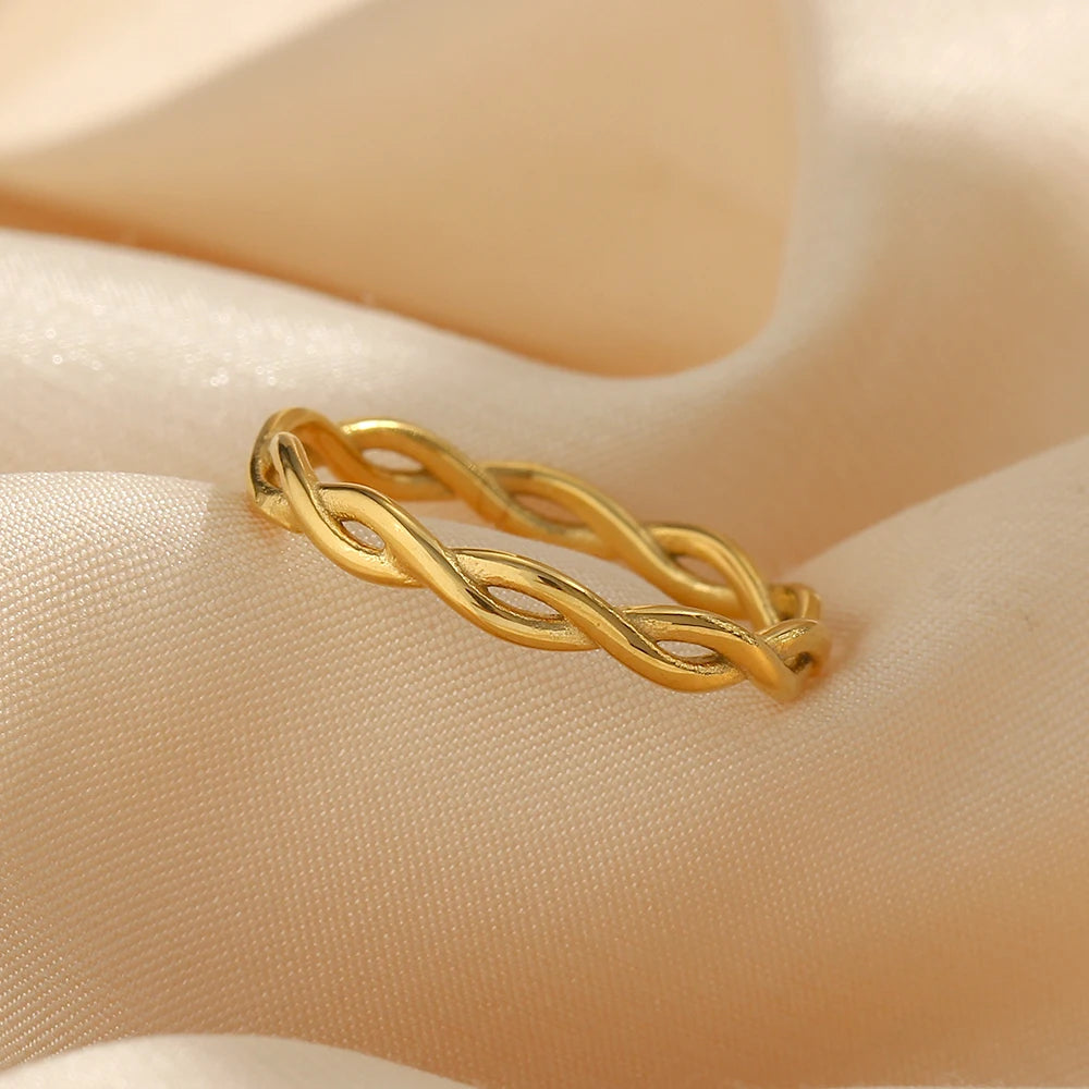 Norah Ring by Orliza