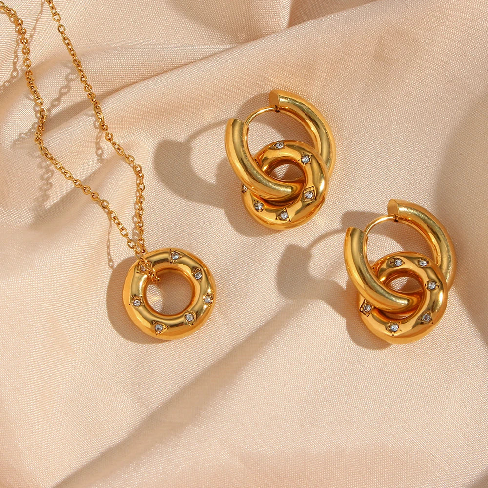 Celina Set by Orliza