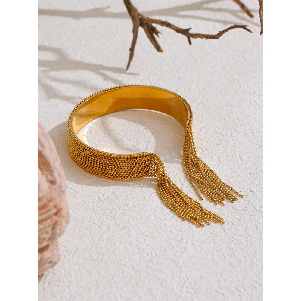 Anika  Bracelet by Orliza