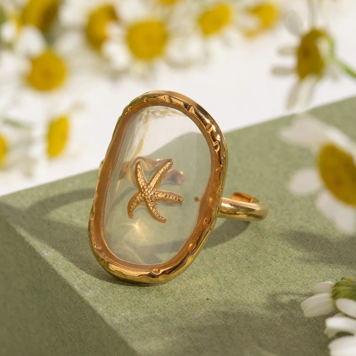 Wren Ring by Orliza