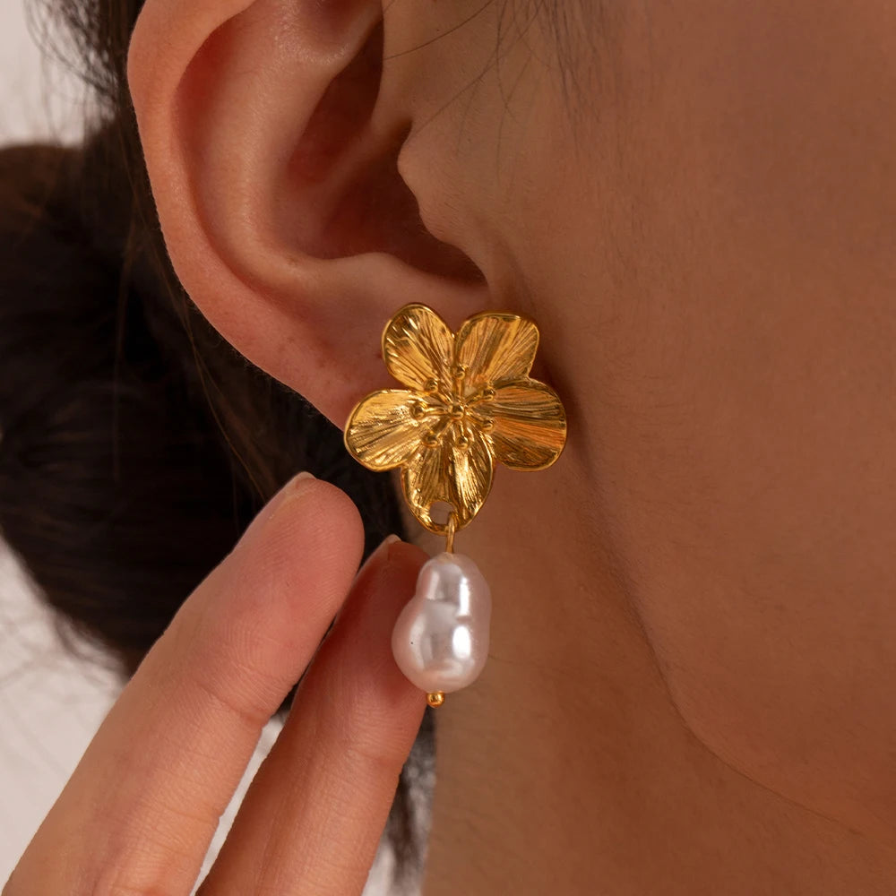 Fallon Earring by Orliza