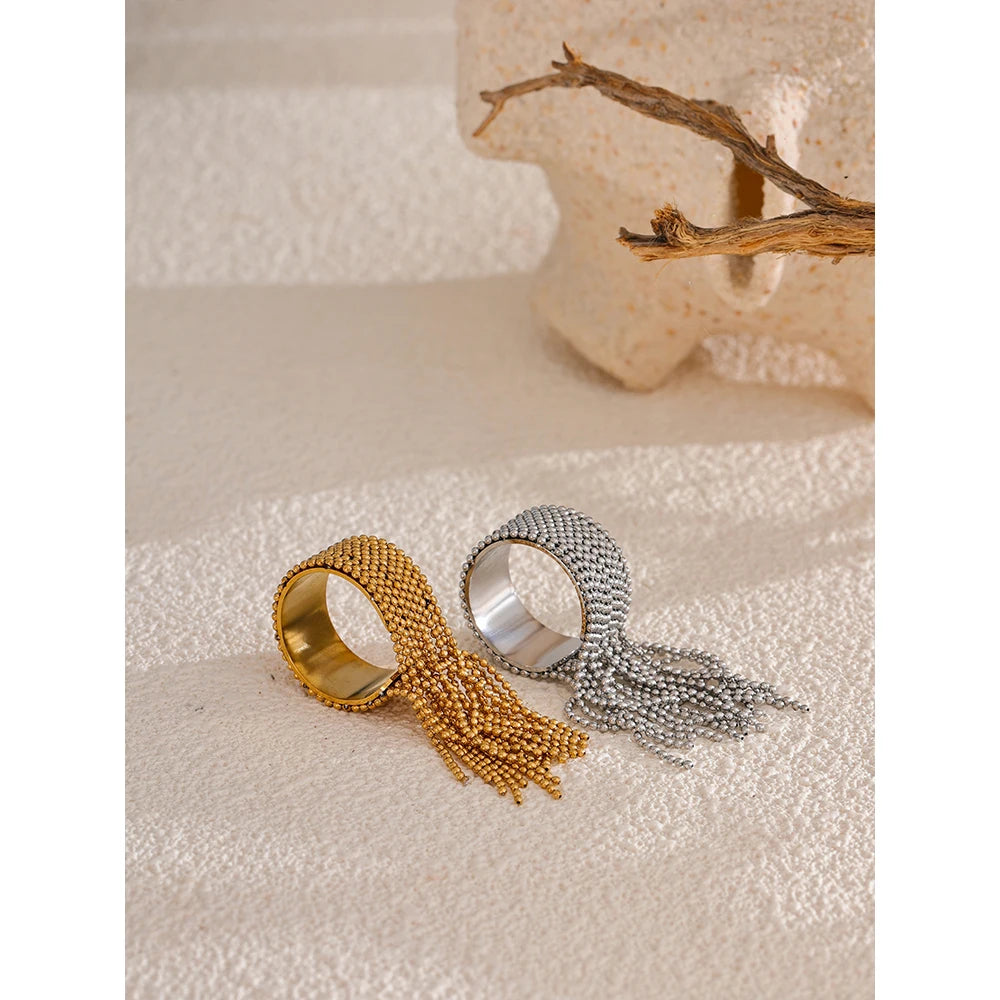 Anika Ring by Orliza