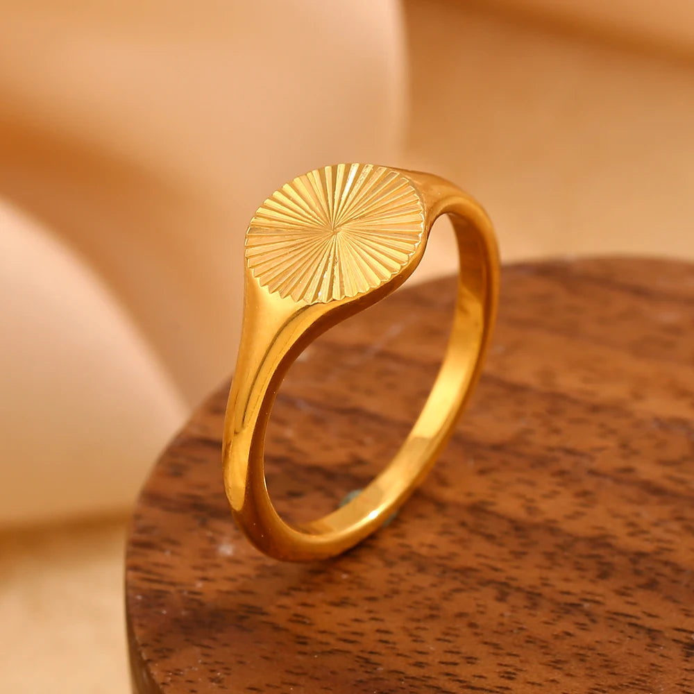 Dakota Ring by Orliza