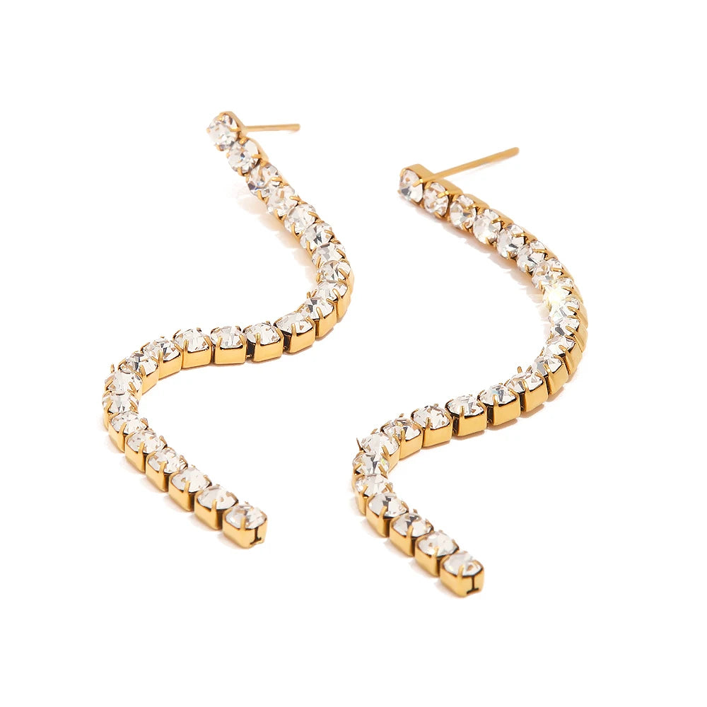 Luma Earrings by Orliza