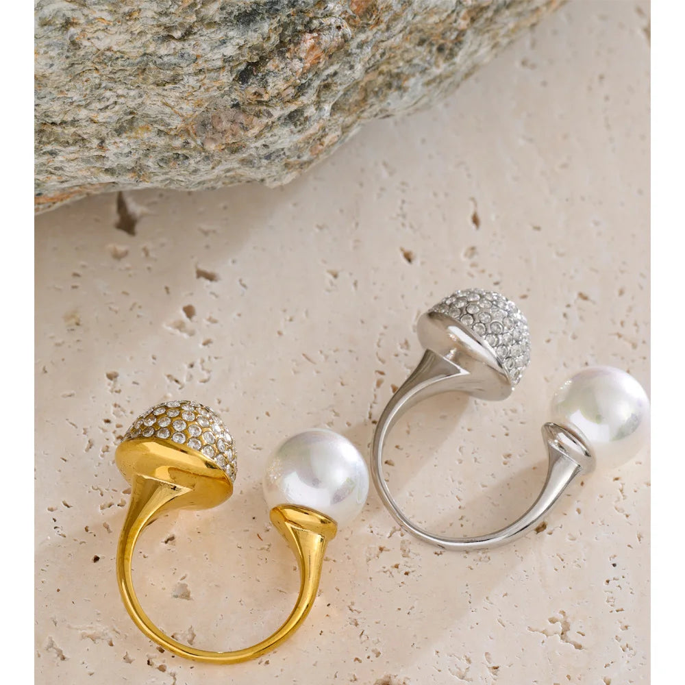 Lakelyn Ring by Orliza