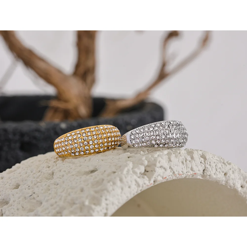 Anais Ring by Orliza