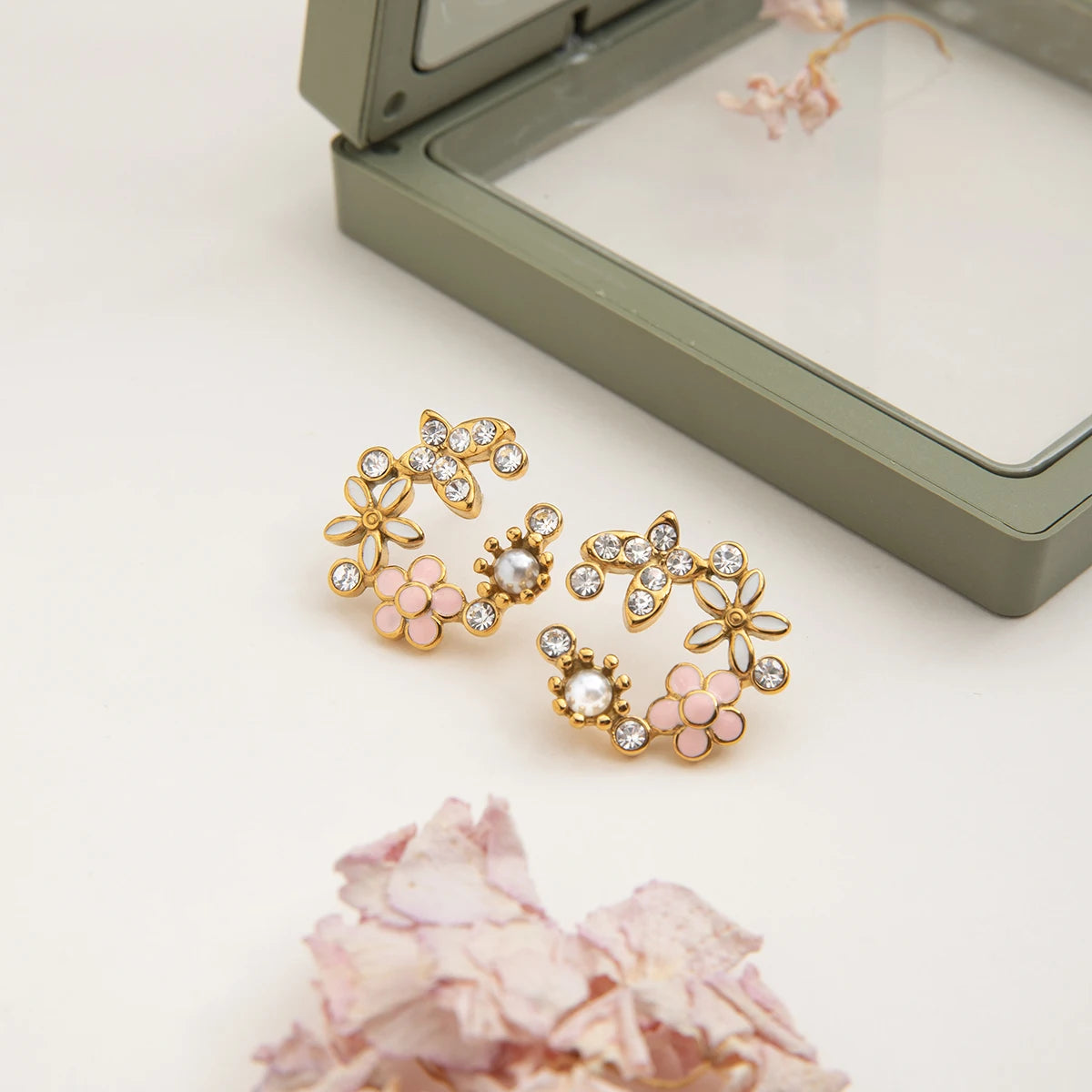 Ashley Earrings by Orliza