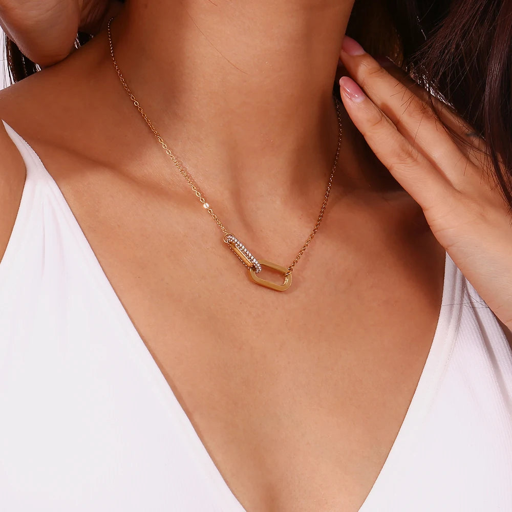 Aurora Necklace by Orliza