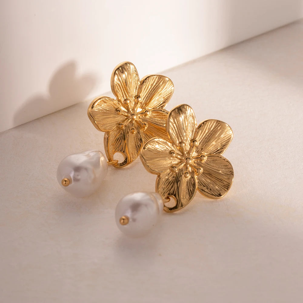 Fallon Earring by Orliza