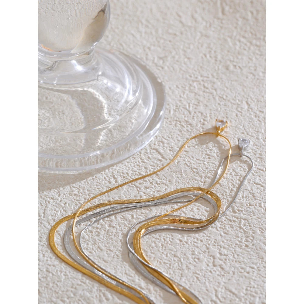 Azari Necklace by Orliza