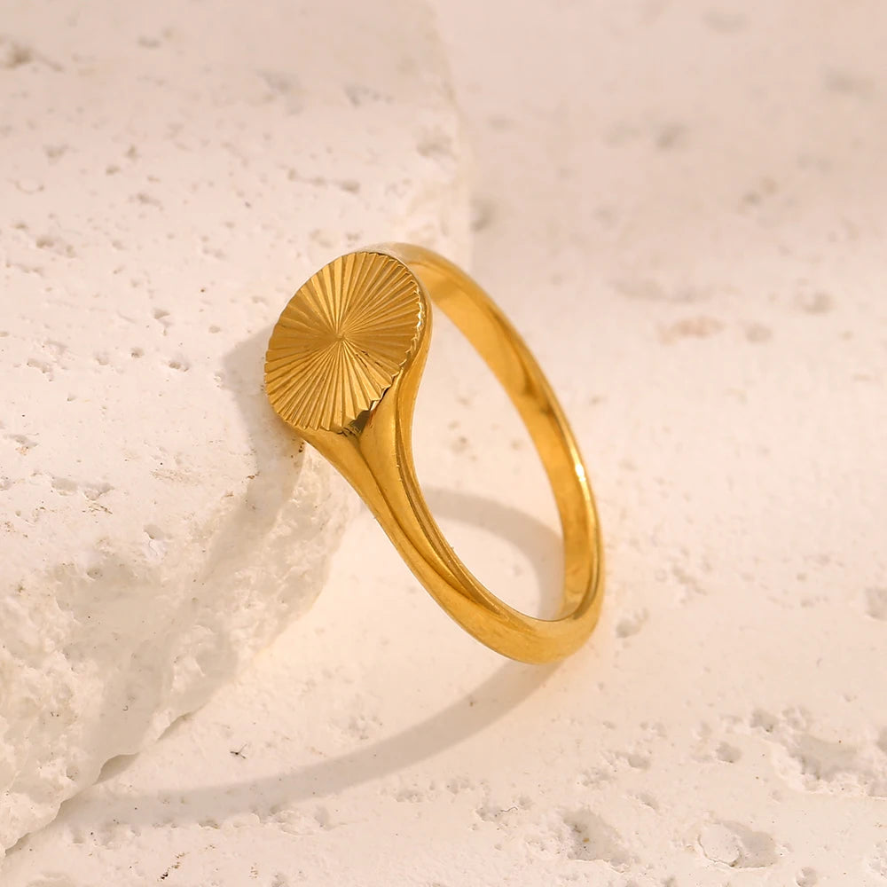 Dakota Ring by Orliza