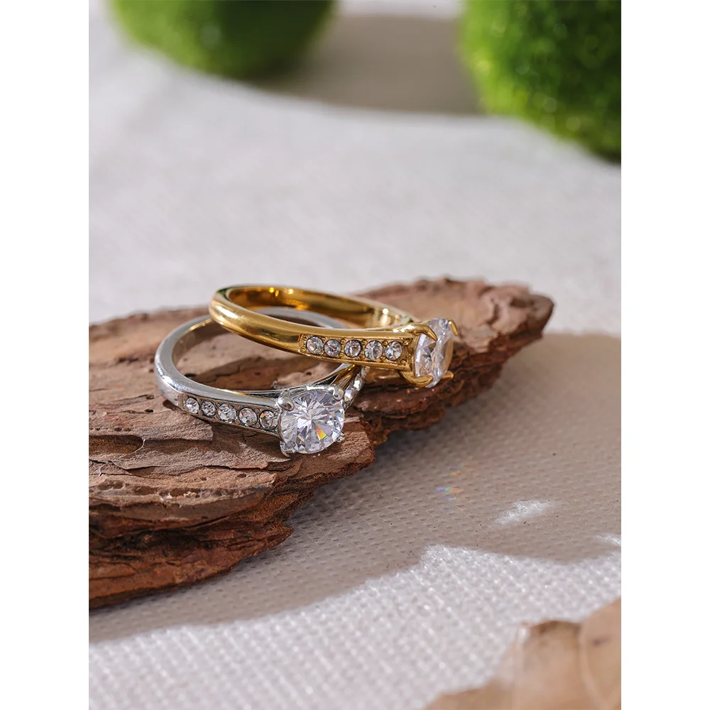 Jaliyah Ring by Orliza