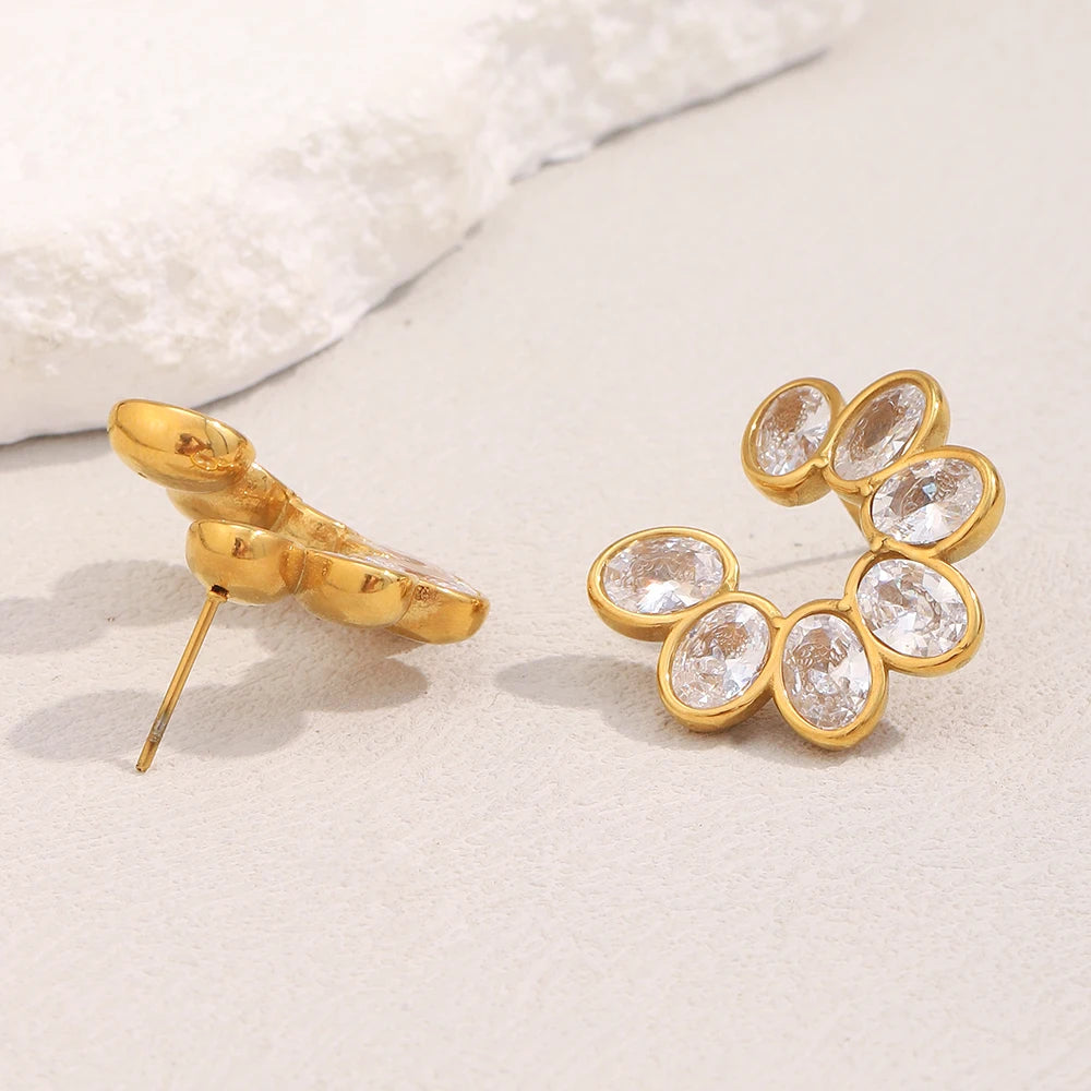 Jenesis Earrings by Orliza