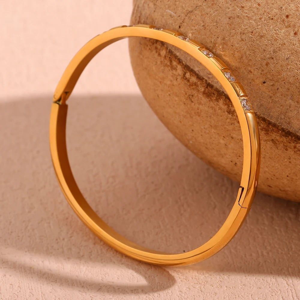 Palmer bracelet by Orliza