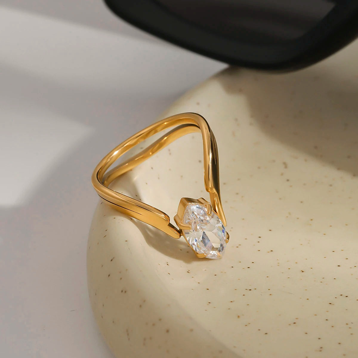 Riley Ring by Orliza