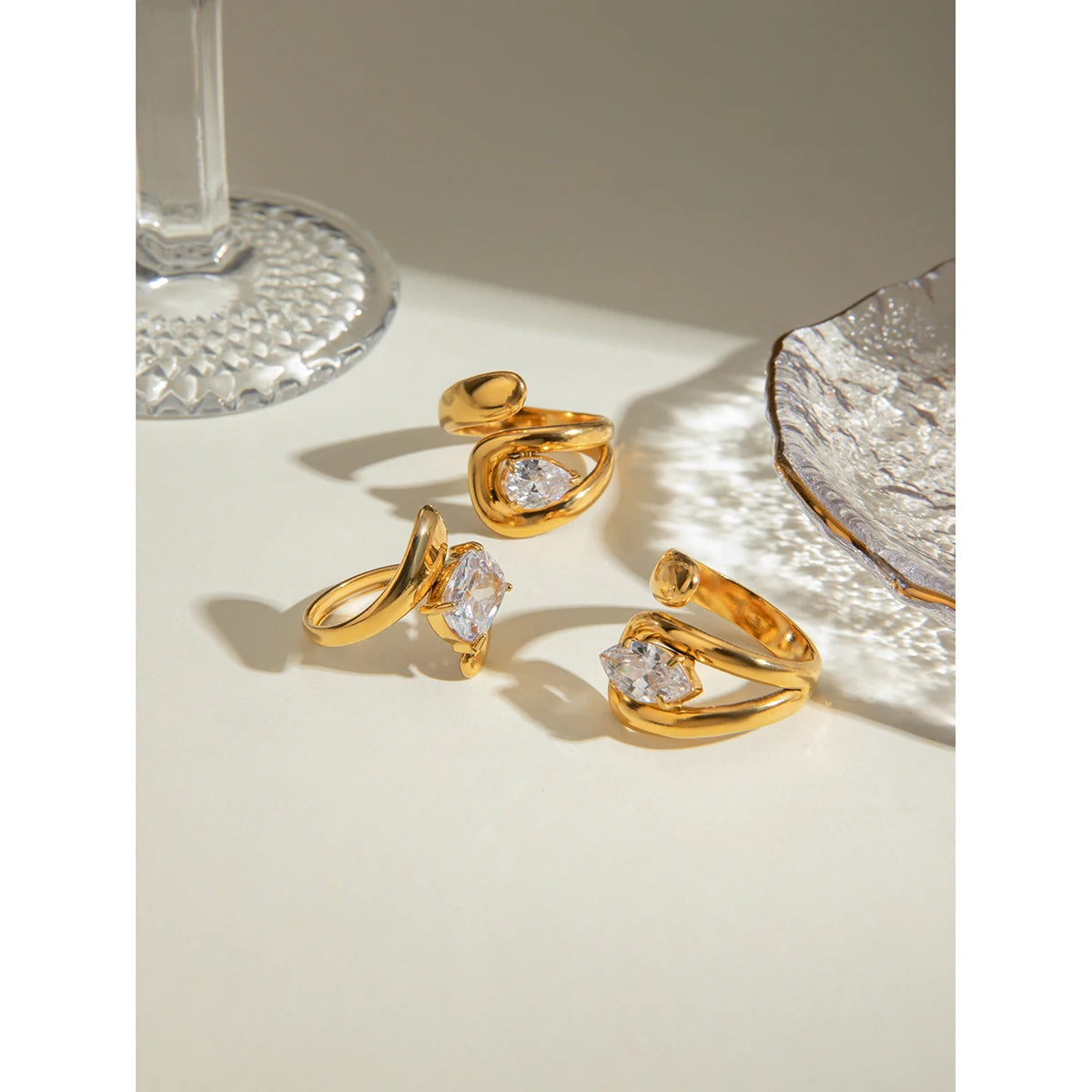 Laurel Ring by Orliza