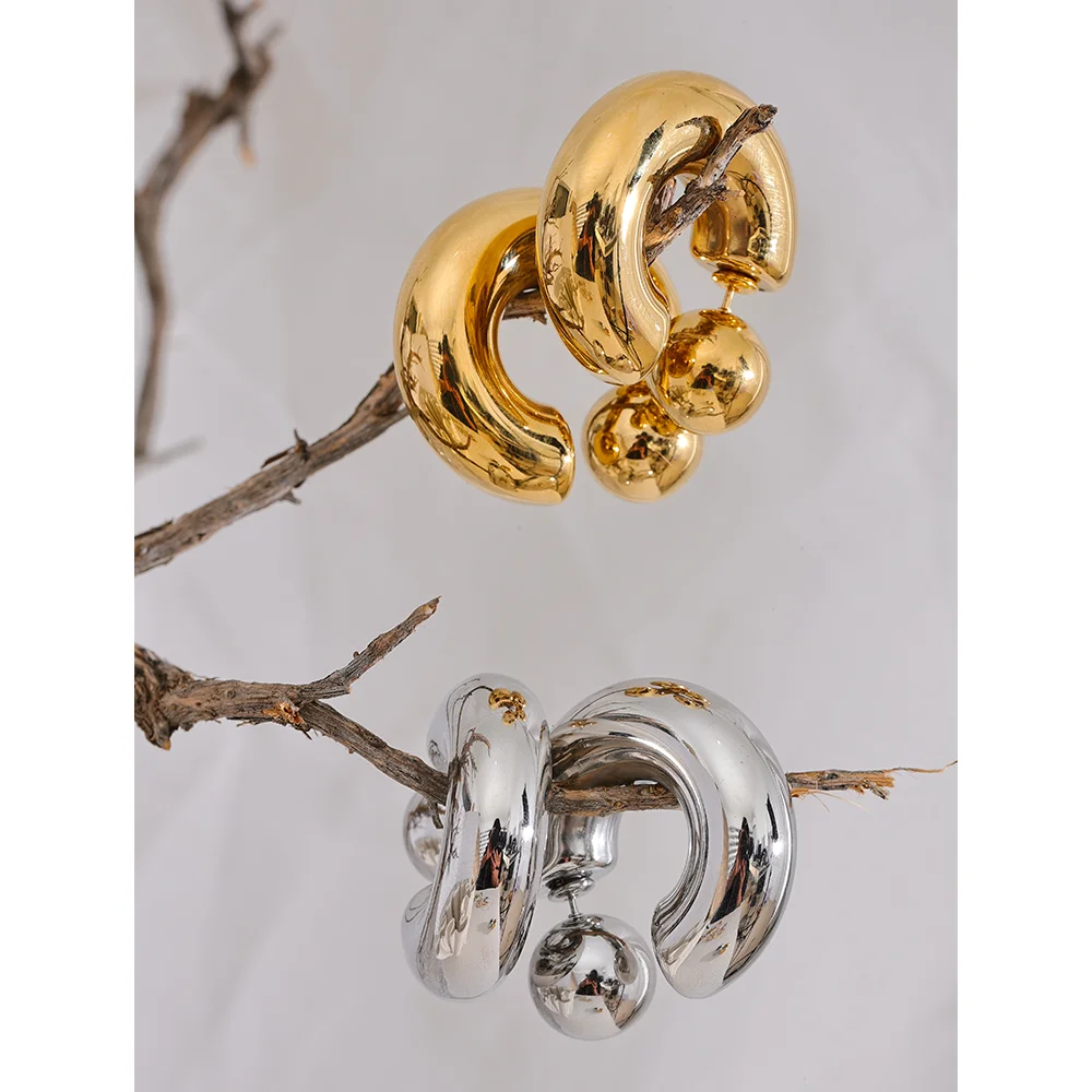 Aura Earrings by Orliza