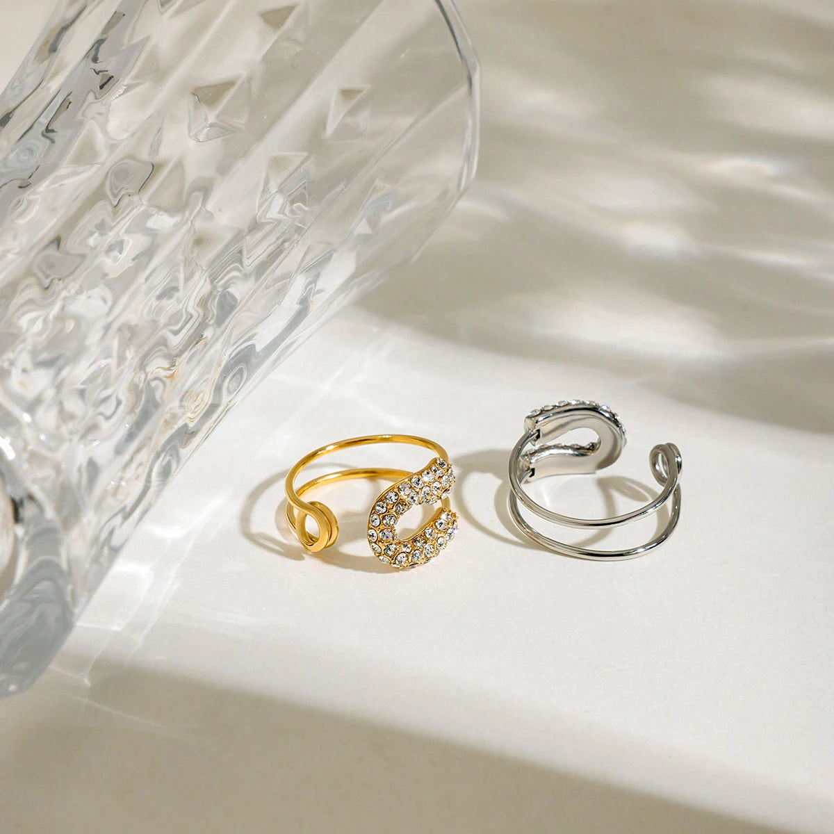 Julia Ring by Orliza