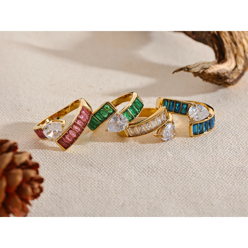 Zainab Ring by Orliza