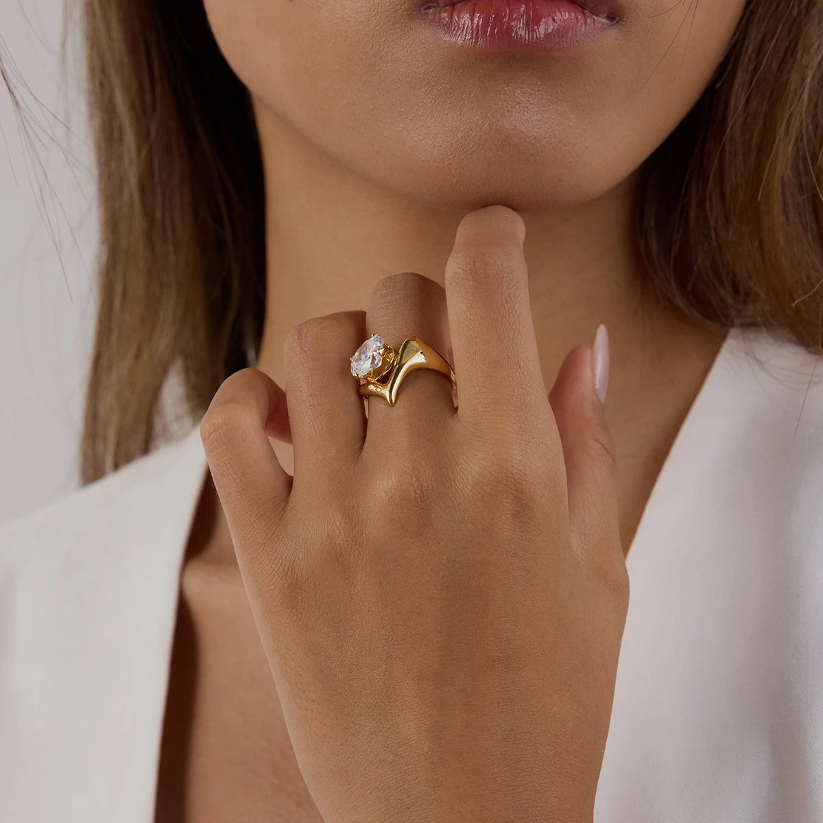 Amoura Ring by Orliza