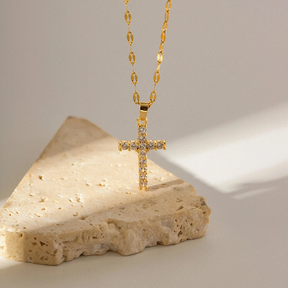 Kyra Necklace by Orliza