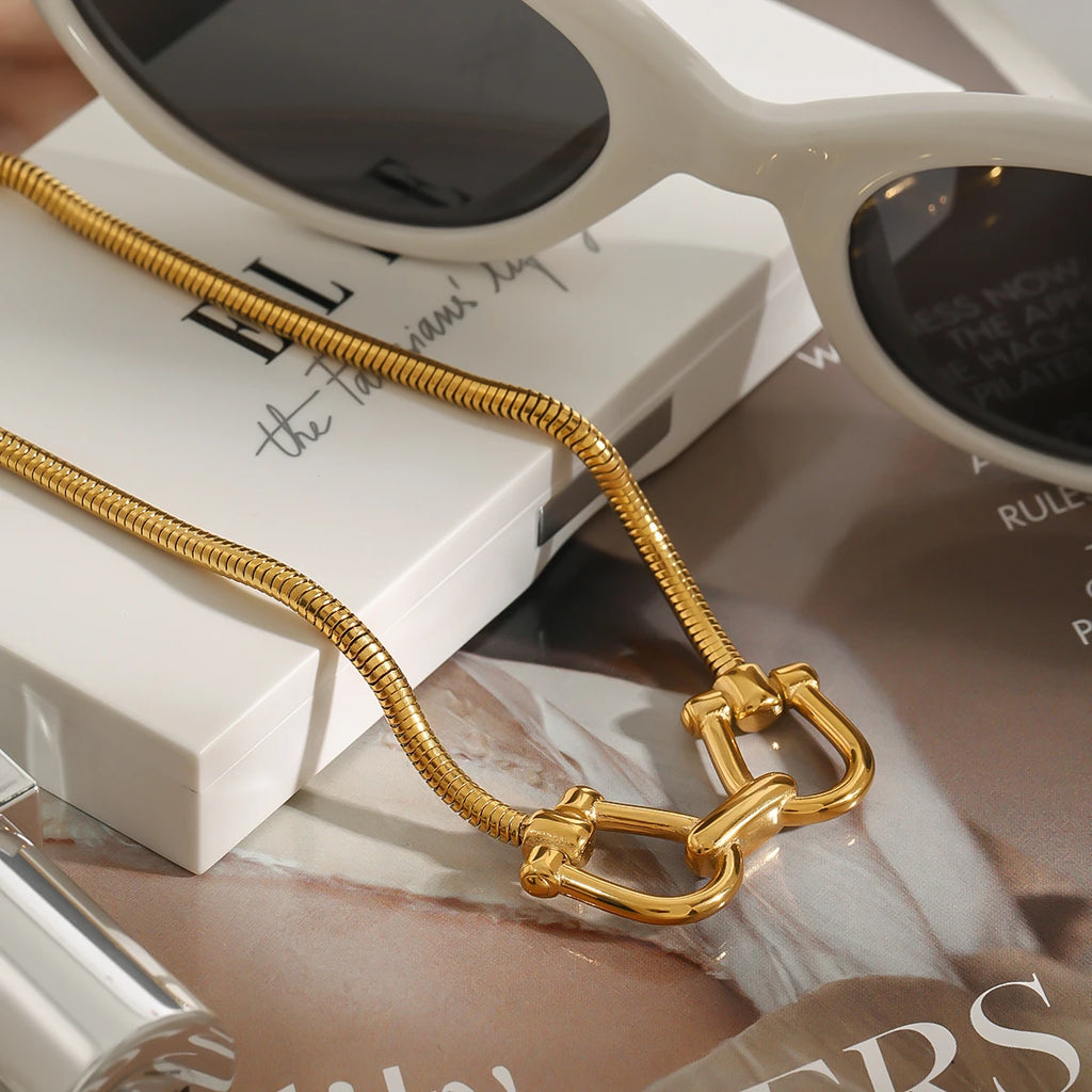 Draxen Necklace by Orliza