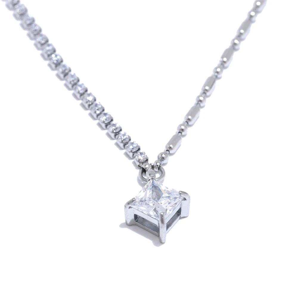 Paulina Necklace by Orliza
