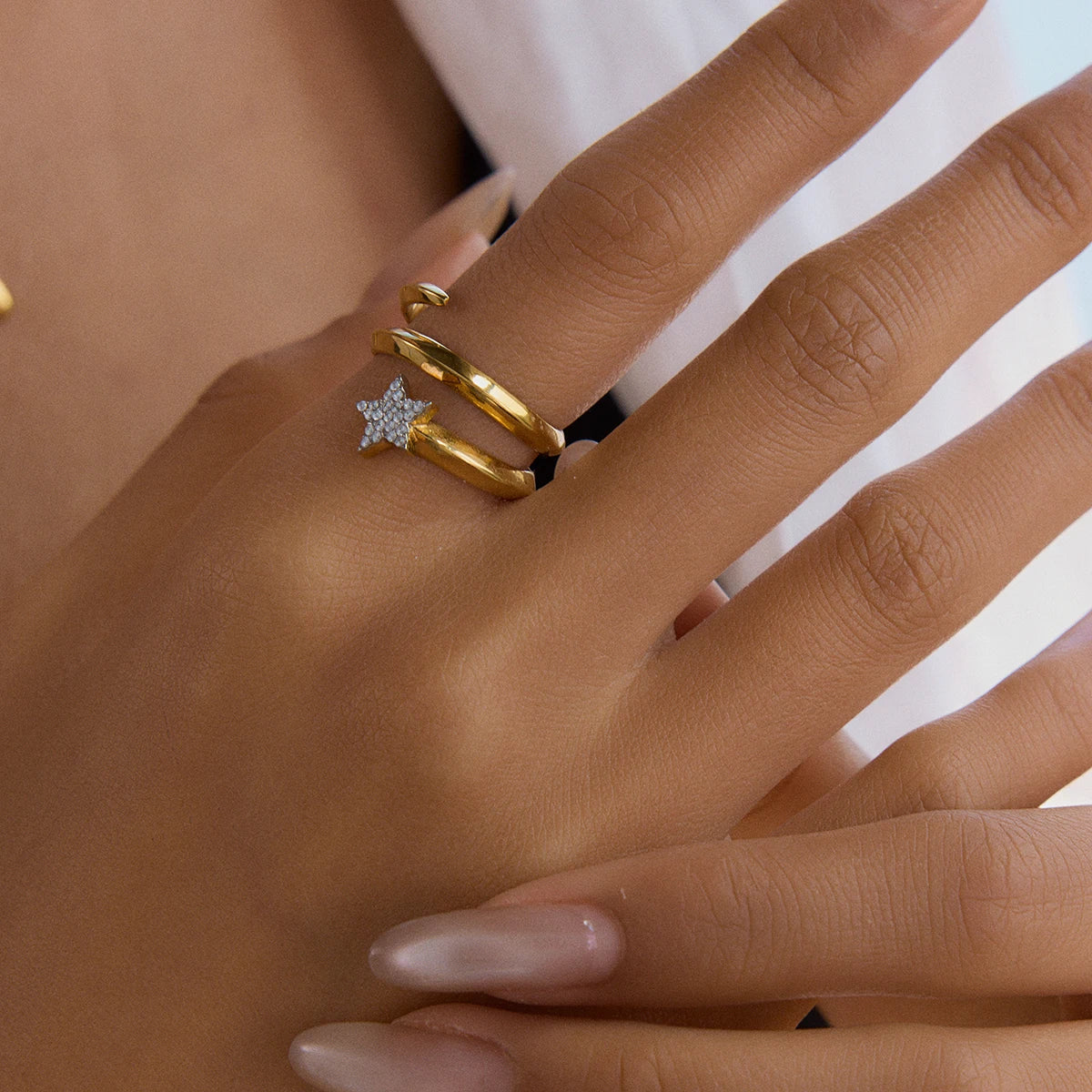 Claire Ring by Orliza