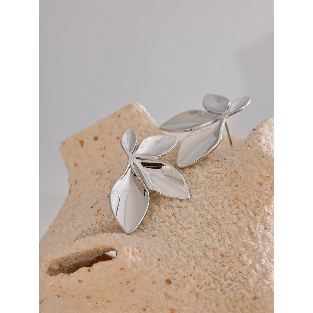 Ocean Earrings by Orliza