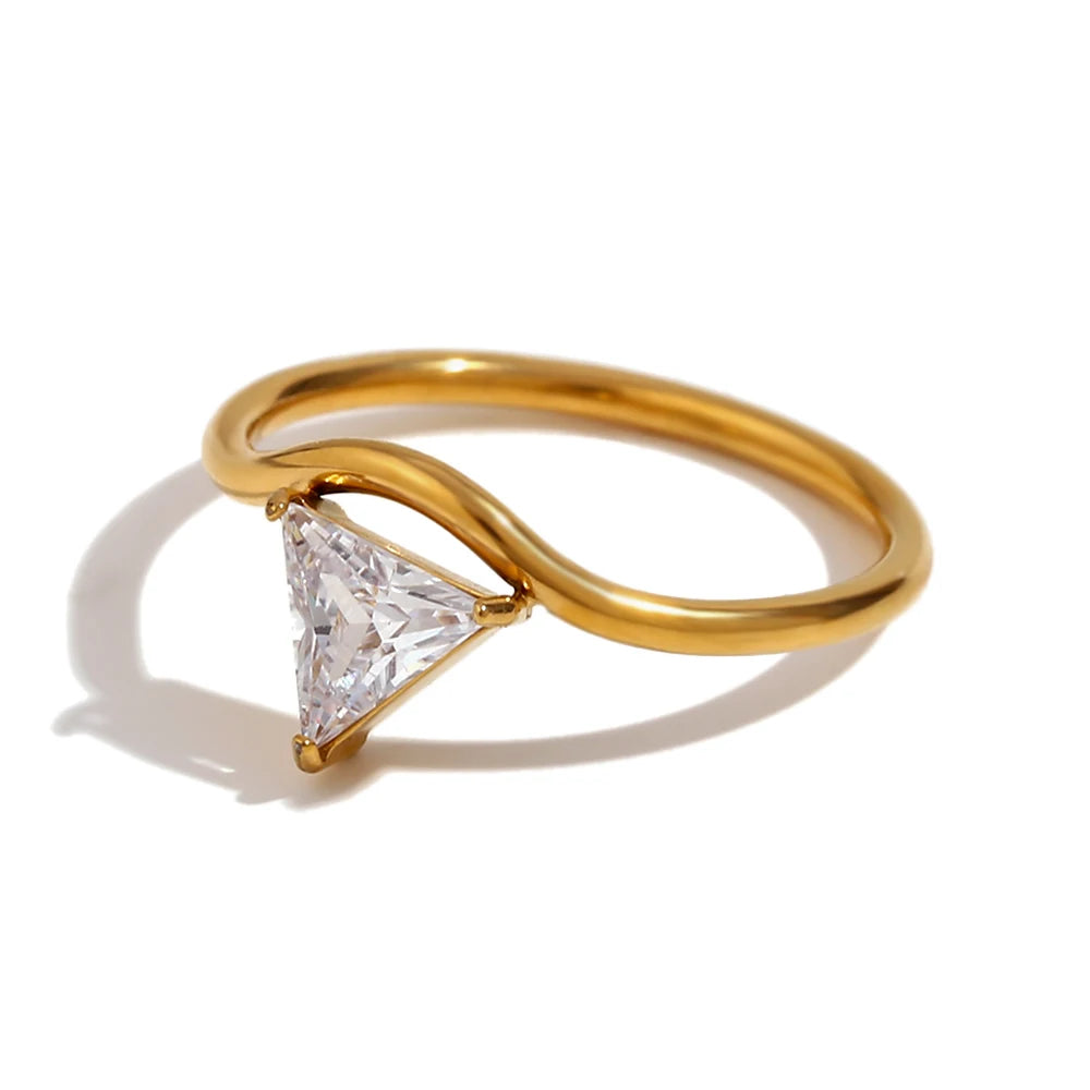 Mabel Ring by Orliza