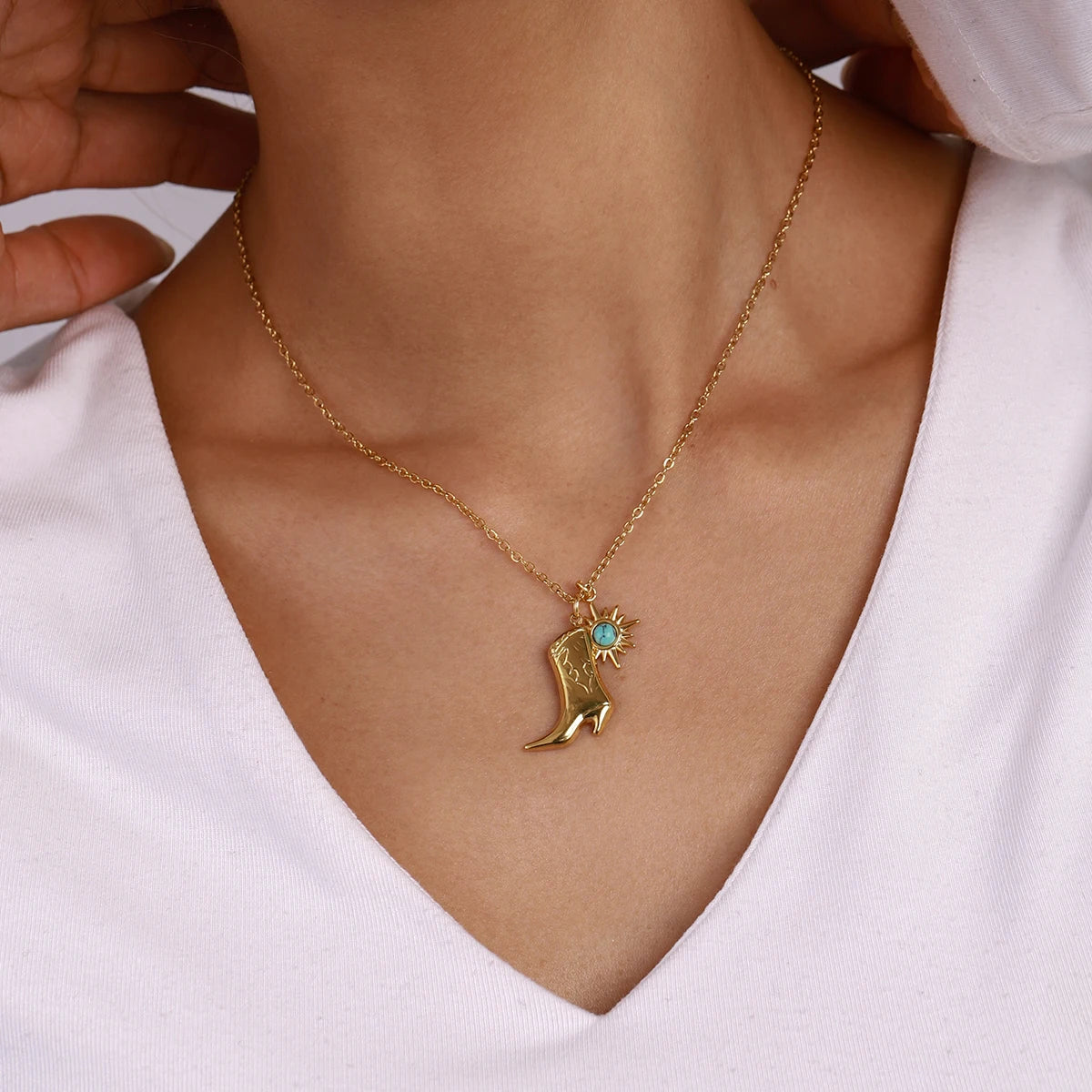 Juniper Necklace by Orliza