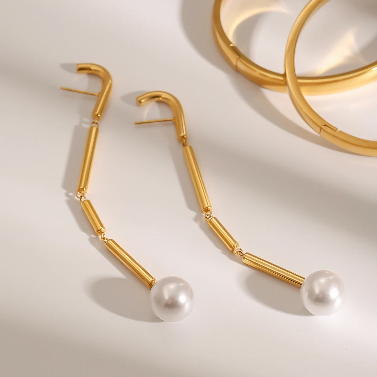 Valeria Earrings by Orliza