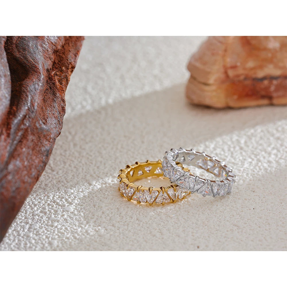 Iliana Ring by Orliza