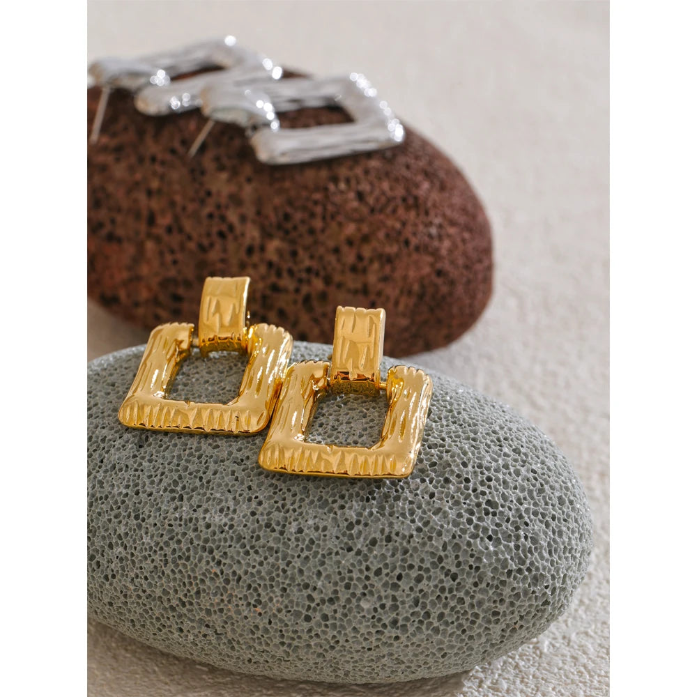 Erin Earrings by Orliza
